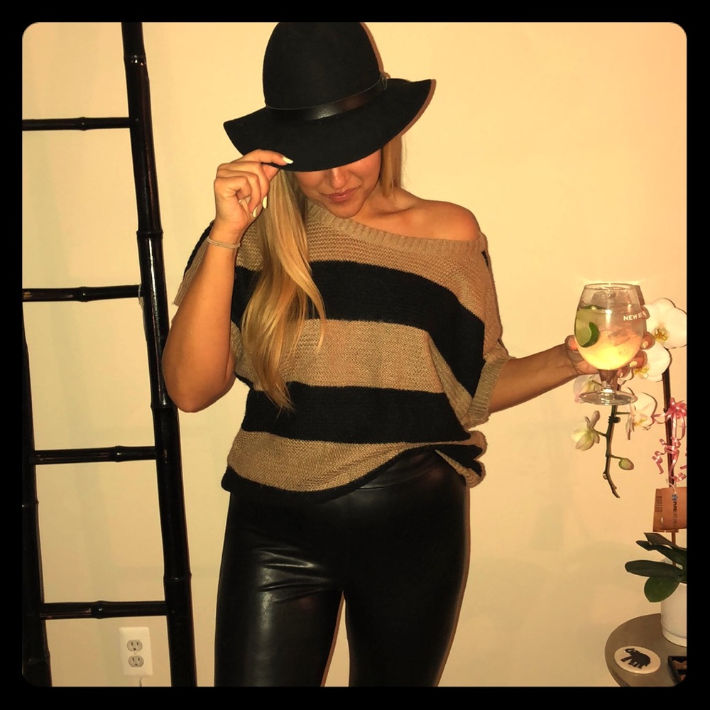 Cute black & tan stripe sweater